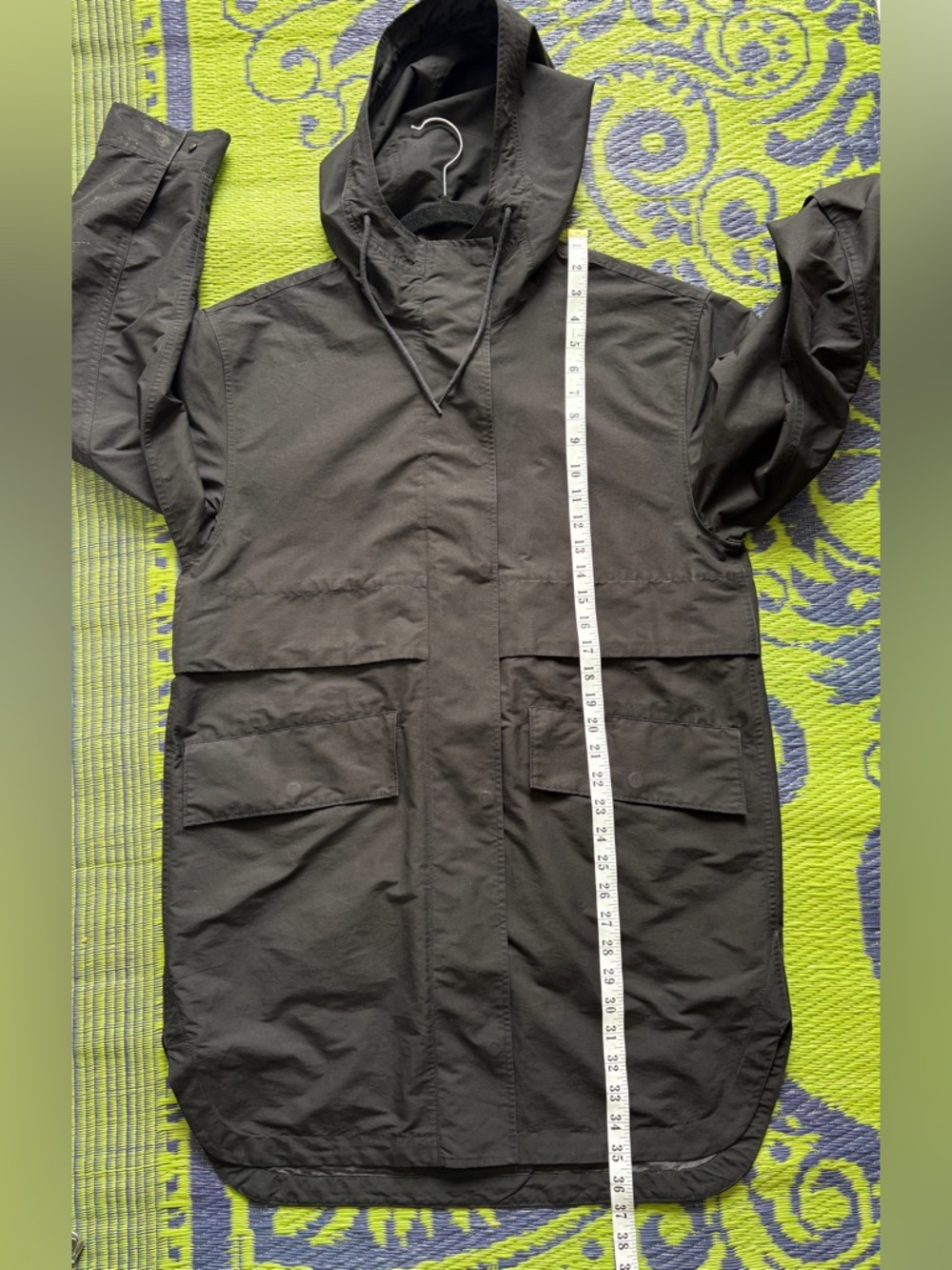 Everlane The Anorak Waterproof Rain Jacket Black Size Medium Lightweight - Picture 13 of 13